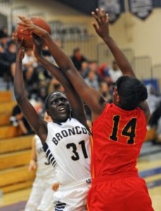 Leilia Orji (14) and Etiwanda will look to defend their perfect 10-0 Baseline League title.